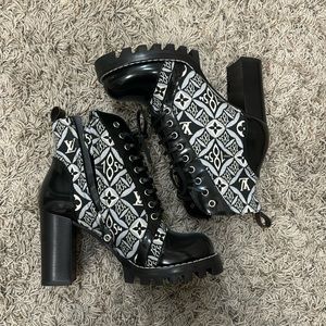 Worn once size 39